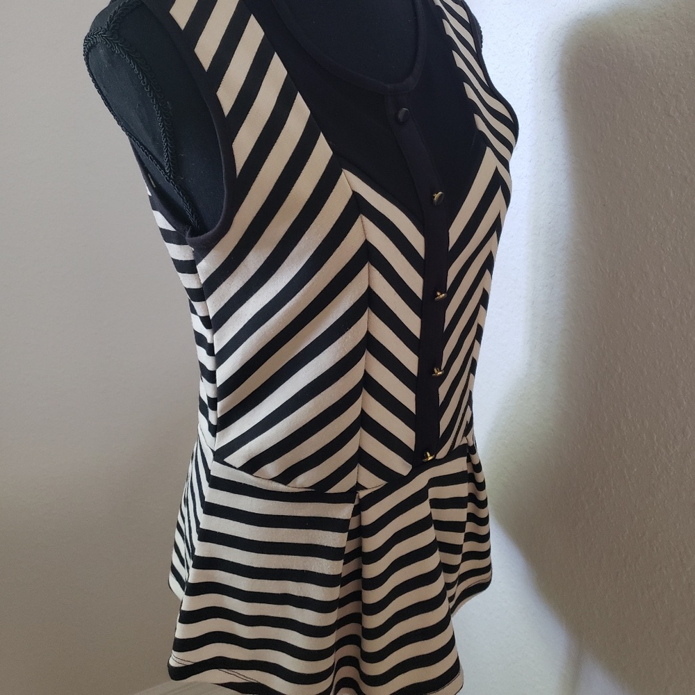 Womens Black/white Striped Sexy Peplum Top w/Mesh - Picture 6 of 8